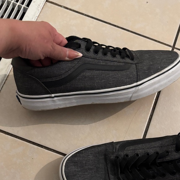 Vans Black Low-Top Canvas Skate Sneakers - Picture 4 of 7